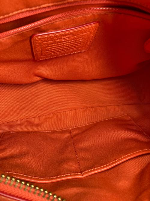 COACH（コーチ）COACH (コーチ) ハーレーホーボーレザーワンショルダーバッグ オレンジの古着・服飾アイテム