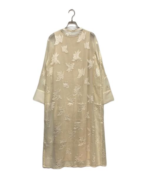 CAPRICIEUX LE'MAGE（カプリシューレマージュ）CAPRICIEUX LE'MAGE (カプリシューレマージュ) バンドカラーワンピース アイボリー サイズ:Ｓの古着・服飾アイテム