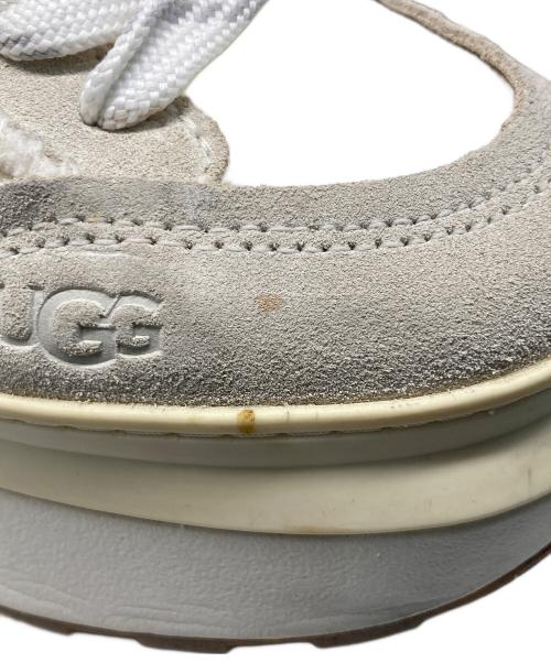 UGG（アグ）UGG (アグ) 厚底スニーカー アイボリー サイズ:23.5の古着・服飾アイテム