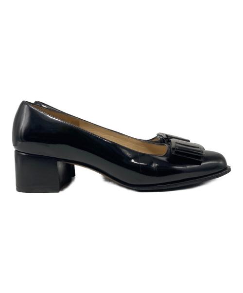 Salvatore Ferragamo（サルヴァトーレ フェラガモ）Salvatore Ferragamo (サルヴァトーレ フェラガモ) ヴァラリボンパンプス ブラック サイズ:6の古着・服飾アイテム