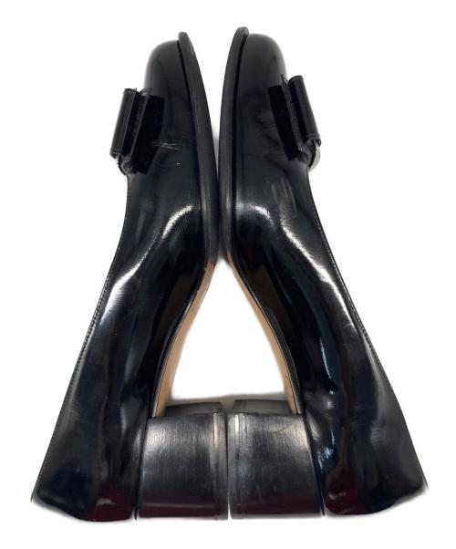 Salvatore Ferragamo（サルヴァトーレ フェラガモ）Salvatore Ferragamo (サルヴァトーレ フェラガモ) ヴァラリボンパンプス ブラック サイズ:6の古着・服飾アイテム