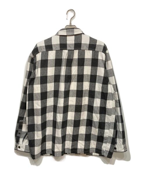 Patagonia（パタゴニア）Patagonia (パタゴニア) ファリアーズ シャツ ホワイト×ブラック サイズ:XLの古着・服飾アイテム