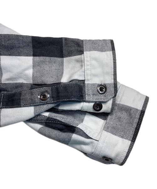 Patagonia（パタゴニア）Patagonia (パタゴニア) ファリアーズ シャツ ホワイト×ブラック サイズ:XLの古着・服飾アイテム