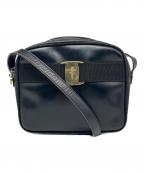 Salvatore Ferragamoサルヴァトーレ フェラガモ）の古着「ヴァラリボン ショルダーバッグ」｜ブラック