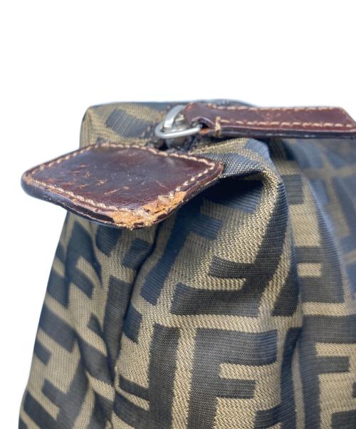 FENDI（フェンディ）FENDI (フェンディ) ズッカ柄ポーチ ブラウンの古着・服飾アイテム