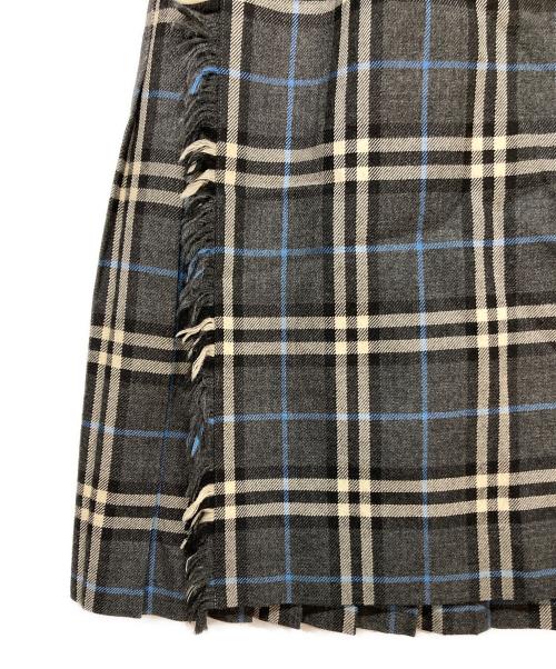 BURBERRY BLUE LABEL（バーバリー ブルー レーベル）BURBERRY BLUE LABEL (バーバリー ブルー レーベル) チェックラップスカート グレー サイズ:Ｓの古着・服飾アイテム