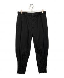 ISSEY MIYAKE（イッセイミヤケ）の古着「裾プリーツパンツ」｜ブラック