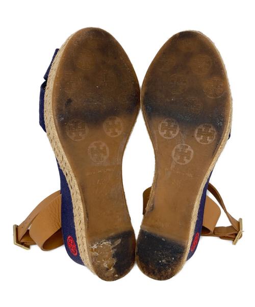 TORY BURCH（トリーバーチ）TORY BURCH (トリーバーチ) ウェッジソールサンダル ネイビー サイズ:6Bの古着・服飾アイテム