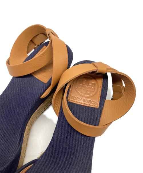 TORY BURCH（トリーバーチ）TORY BURCH (トリーバーチ) ウェッジソールサンダル ネイビー サイズ:6Bの古着・服飾アイテム