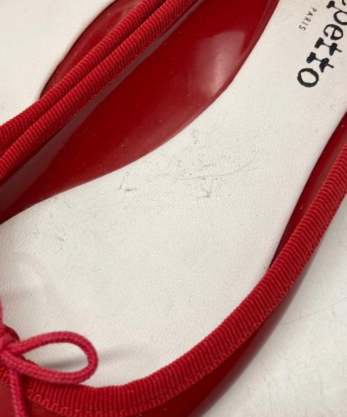repetto（レペット）Repetto (レペット) エナメルフラットパンプス レッド サイズ:37の古着・服飾アイテム
