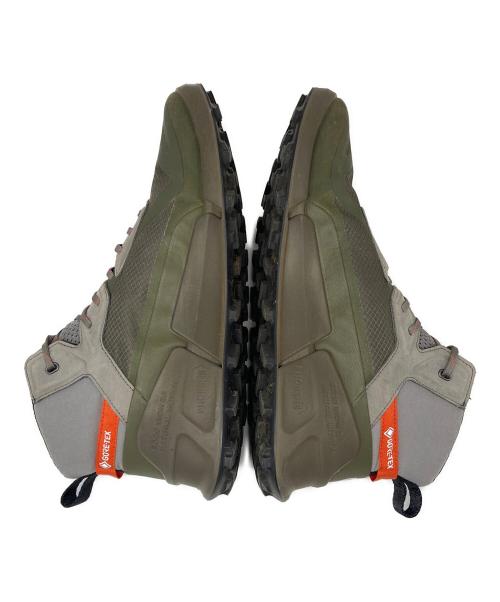 ECCO（エコー）ECCO (エコー) Biom 2.1 Mid Gore-tex 防水クロストレーナー カーキ サイズ:27.5cmの古着・服飾アイテム