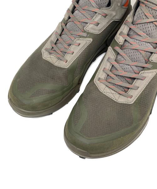 ECCO（エコー）ECCO (エコー) Biom 2.1 Mid Gore-tex 防水クロストレーナー カーキ サイズ:27.5cmの古着・服飾アイテム