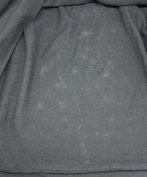 PLAY COMME des GARCONS（プレイコムデギャルソン）PLAY COMME des GARCONS (プレイコムデギャルソン) T-Shirt With Black Emblem ブラック サイズ:Lの古着・服飾アイテム