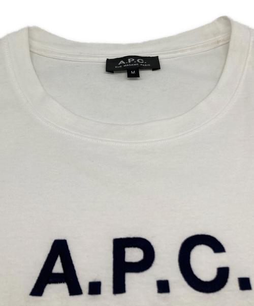 A.P.C.（アーペーセー）A.P.C. (アーペーセー) ロゴT シャツ ホワイト サイズ:Mの古着・服飾アイテム