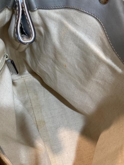 GUCCI（グッチ）GUCCI (グッチ) ハンドバッグ シルバーの古着・服飾アイテム