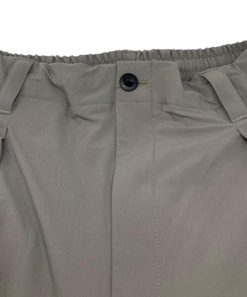 MAISON SPECIAL（メゾンスペシャル）MAISON SPECIAL (メゾンスペシャル) Prime-Wide Two-tuck Trousers グレー サイズ:2の古着・服飾アイテム