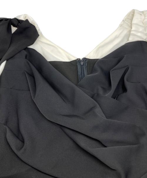 HER LIP TO（ハーリップトゥ）HER LIP TO (ハーリップトゥ) Faubourg Shoulder Ribbon Dress ホワイト×ブラック サイズ:Sの古着・服飾アイテム