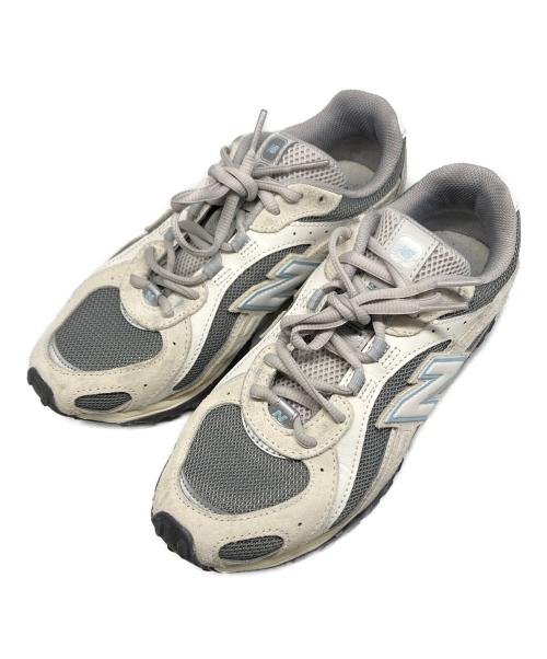 NEW BALANCE（ニューバランス）NEW BALANCE (ニューバランス) スニーカー グレー×ホワイト サイズ:23.5㎝の古着・服飾アイテム