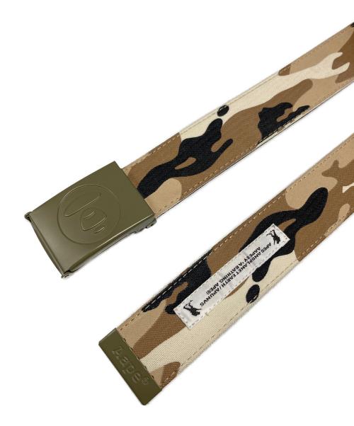 A BATHING APE（アベイシングエイプ）A BATHING APE (アベイシングエイプ) Moonface camo belt グリーンの古着・服飾アイテム
