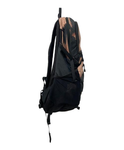THE NORTH FACE（ザ ノース フェイス）THE NORTH FACE (ザ ノース フェイス) SUPREME (シュプリーム) Bleached Denim Print Pocono Backpack ベージュ×ブラックの古着・服飾アイテム