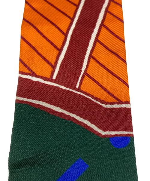 HERMES（エルメス）HERMES (エルメス) ツイリーシルクスカーフ グリーン×オレンジの古着・服飾アイテム