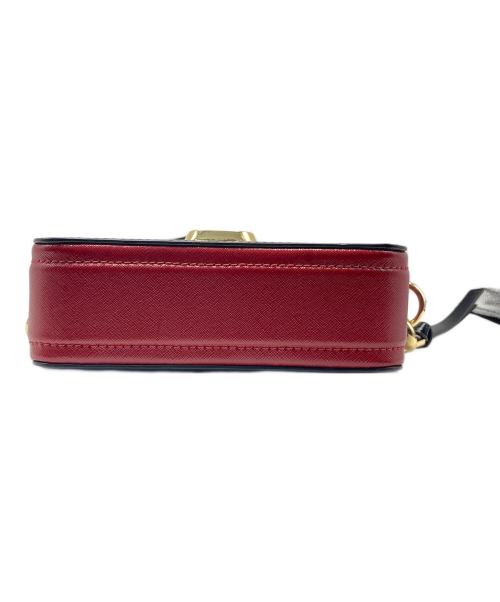 MARC JACOBS（マークジェイコブス）MARC JACOBS (マークジェイコブス) ザ スナップショット ブラック×レッドの古着・服飾アイテム