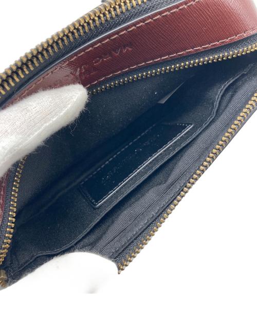 MARC JACOBS（マークジェイコブス）MARC JACOBS (マークジェイコブス) ザ スナップショット ブラック×レッドの古着・服飾アイテム