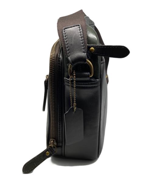 COACH（コーチ）COACH (コーチ) Essex Leather Flight Case グリーンの古着・服飾アイテム
