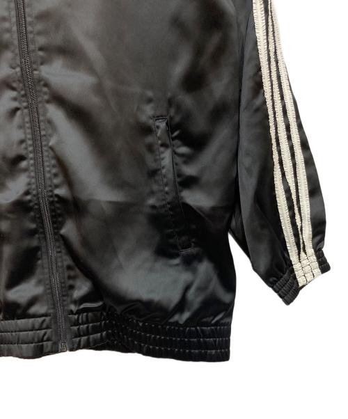 adidas（アディダス）adidas (アディダス) フリルラインサテン ファイヤーバード トラックトップ ブラック サイズ:Mの古着・服飾アイテム