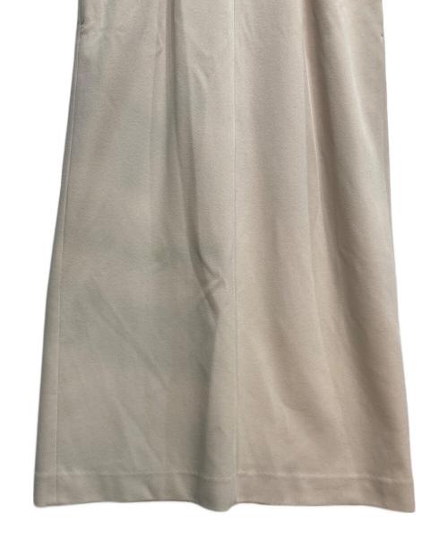 BALLSEY（ボールジィ）BALLSEY (ボールジィ) ドライアムンゼン Vネックフィットワンピース ベージュ サイズ:36の古着・服飾アイテム