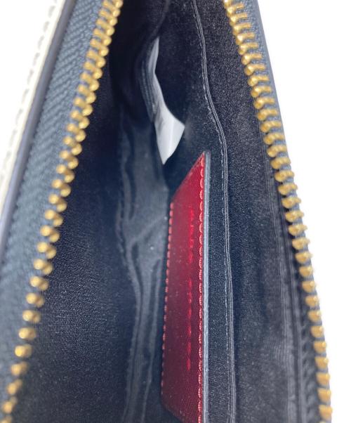 MARC JACOBS（マークジェイコブス）MARC JACOBS (マークジェイコブス) ザ スナップショット レッド×グレーの古着・服飾アイテム