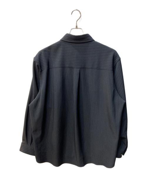 MAISON SPECIAL（メゾンスペシャル）MAISON SPECIAL (メゾンスペシャル) Frieren Stripe Prime-Over Regular Collar Shirt ネイビー サイズ:1の古着・服飾アイテム