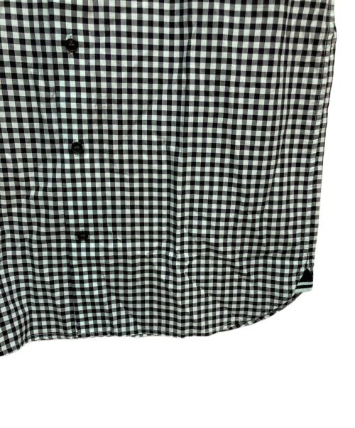 FRED PERRY（フレッドペリー）FRED PERRY (フレッドペリー) 半袖シャツ グリーン×ブラック サイズ:Mの古着・服飾アイテム