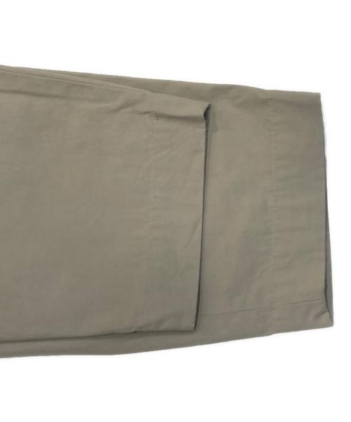 LOOPE（ルーペ）LOOPE (ルーペ) OUTSIDE PLEATED TROUSERS/アウトサイドプリーツトラウザーズ ベージュ サイズ:35（実寸参照）の古着・服飾アイテム