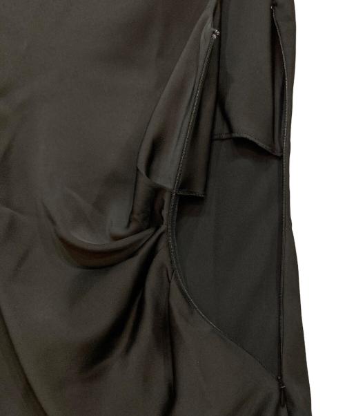 CLANE（クラネ）CLANE (クラネ) SATIN DRAPE TOPS ブラック サイズ:1 未使用品の古着・服飾アイテム