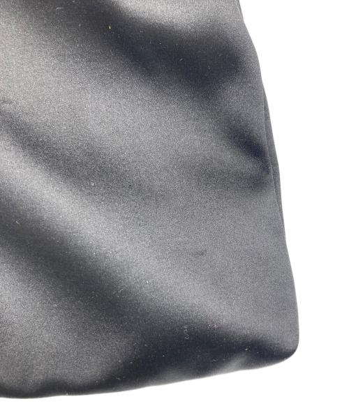 CELERI（セルリ）CELERI (セルリ) SATIN MINI POUCH ブラックの古着・服飾アイテム