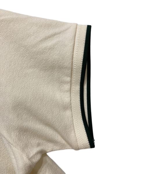 FRED PERRY（フレッドペリー）FRED PERRY (フレッドペリー) TRIM DETAIL CREPE PIQUE TEE アイボリー サイズ:Ｍの古着・服飾アイテム