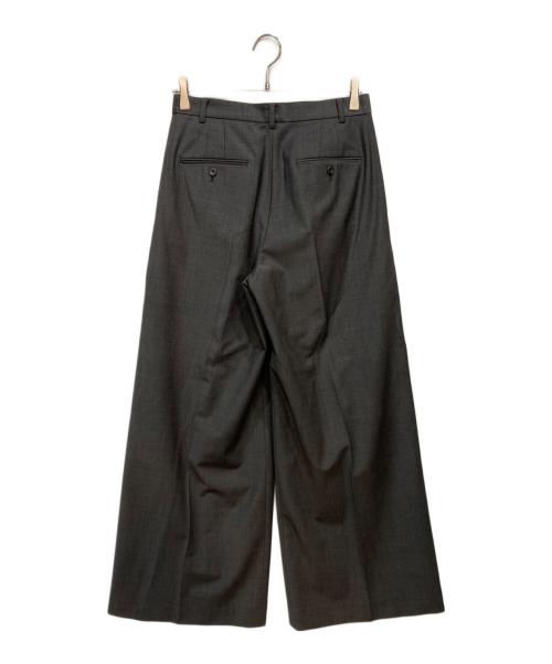 ATTISESSION（アティセッション）ATTISESSION (アティセッション) ツイルトロピカル タック ワイドパンツ グレー サイズ:38 未使用品の古着・服飾アイテム