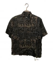 CORONA（コロナ）の古着「総柄シャツ」｜ベージュ×ブラック