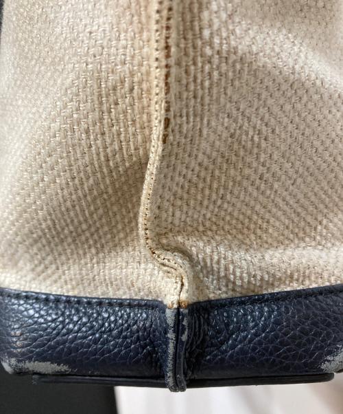 AKRIS（アクリス）AKRIS (アクリス) キャンパスバック ネイビー×ホワイトの古着・服飾アイテム