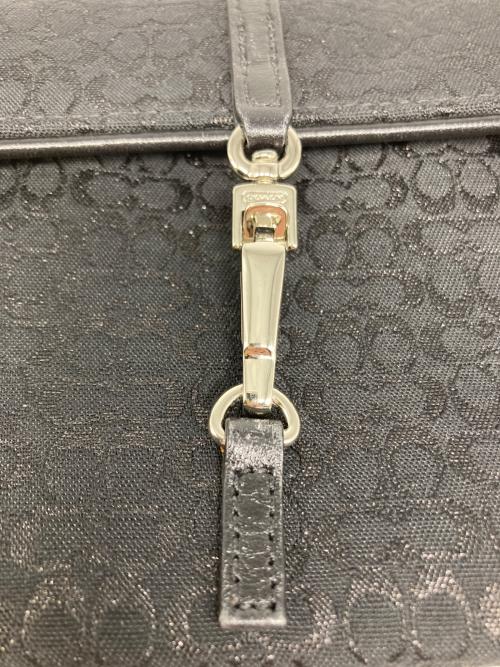 COACH（コーチ）COACH (コーチ) シグネチャーハンドバッグ ブラックの古着・服飾アイテム
