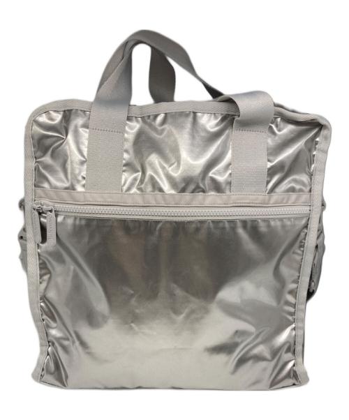 LeSportsac（レスポートサック）LeSportsac (レスポートサック) ひとりっぷ (ヒトリップ) ONE DAY CABIN シルバーの古着・服飾アイテム