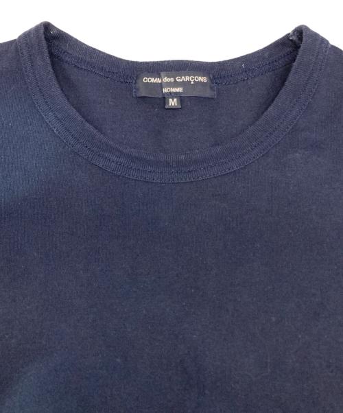 COMME des GARCONS HOMME（コムデギャルソン オム）COMME des GARCONS HOMME (コムデギャルソン オム) 綿天竺ロゴプリントTシャツ ネイビー サイズ:Mの古着・服飾アイテム