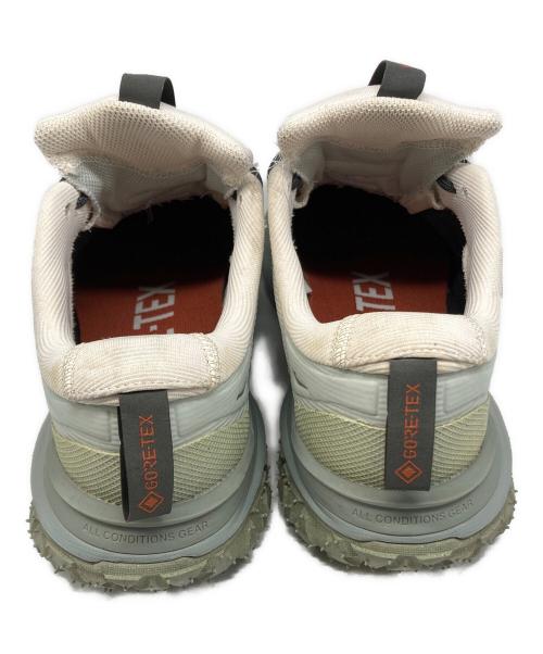 NIKE ACG（ナイキエーシージー）NIKE ACG (ナイキエーシージー) Mountain Fly 2 Low GORE-TEX(マウンテン フライ 2 ロー ゴアッテックス) ホワイト サイズ:28㎝の古着・服飾アイテム