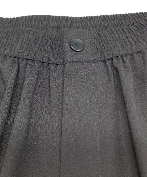 HYKE（ハイク）HYKE (ハイク) イージーパンツ ブラック サイズ:2の古着・服飾アイテム