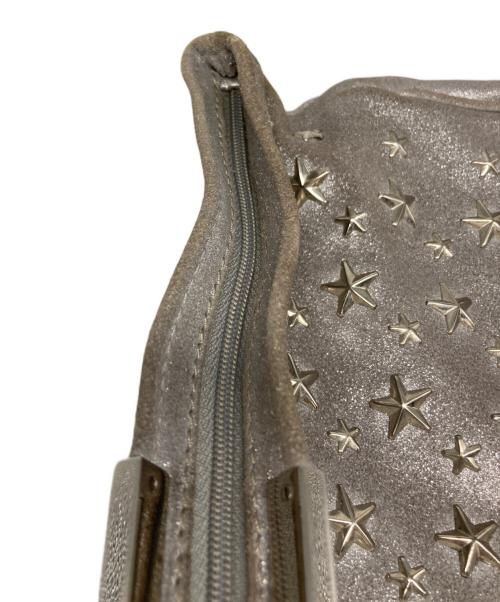JIMMY CHOO（ジミーチュウ）JIMMY CHOO (ジミーチュウ) クラッチバッグ シルバーの古着・服飾アイテム