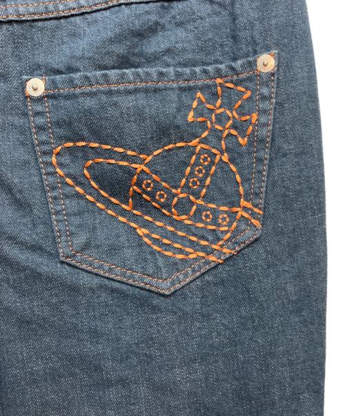 Vivienne Westwood RED LABEL（ヴィヴィアンウエストウッドレッドレーベル）Vivienne Westwood RED LABEL (ヴィヴィアンウエストウッドレッドレーベル) オーブ刺繍デニムパンツ インディゴ サイズ:Ｍの古着・服飾アイテム