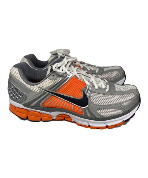 NIKE（ナイキ）NIKE (ナイキ) ZOOM VOMERO 5 グレー サイズ:29㎝ 未使用品の古着・服飾アイテム