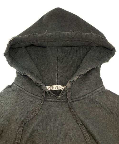 PERVERZE（パーバーズ）PERVERZE (パーバーズ) ダメージ加工パーカー ブラック サイズ:FREEの古着・服飾アイテム