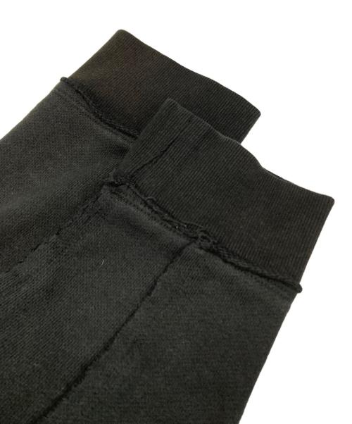 PERVERZE（パーバーズ）PERVERZE (パーバーズ) ダメージ加工パーカー ブラック サイズ:FREEの古着・服飾アイテム